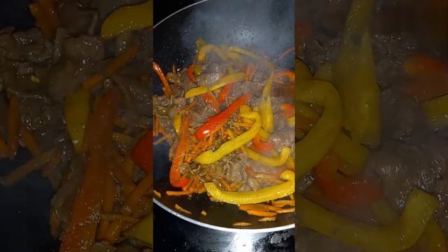 Stir fry beef with bell pepper,carrots and oyster sauce..#yummyfood  #yummyrecipe #beefrecipe  #bee