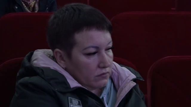 В ДК состоялась информационная встреча главы  г. Амурск Сергея Семенова с жителями города.