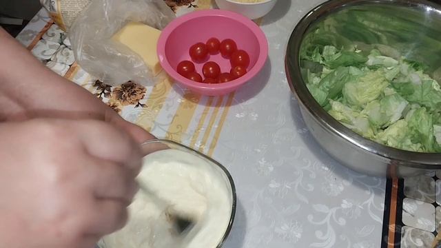 Самый быстрый и вкусный салат!!! Цезарь с курицей!!! #салат#цезарь#цезарьскурицей#