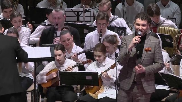 «Я люблю тебя, жизнь» / Владимир Брилёв и Концертный оркестр Алексея Губарева