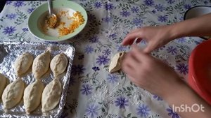 Очень вкусные пирожки по бабушкиному рецепту, с капустой и картошкой.