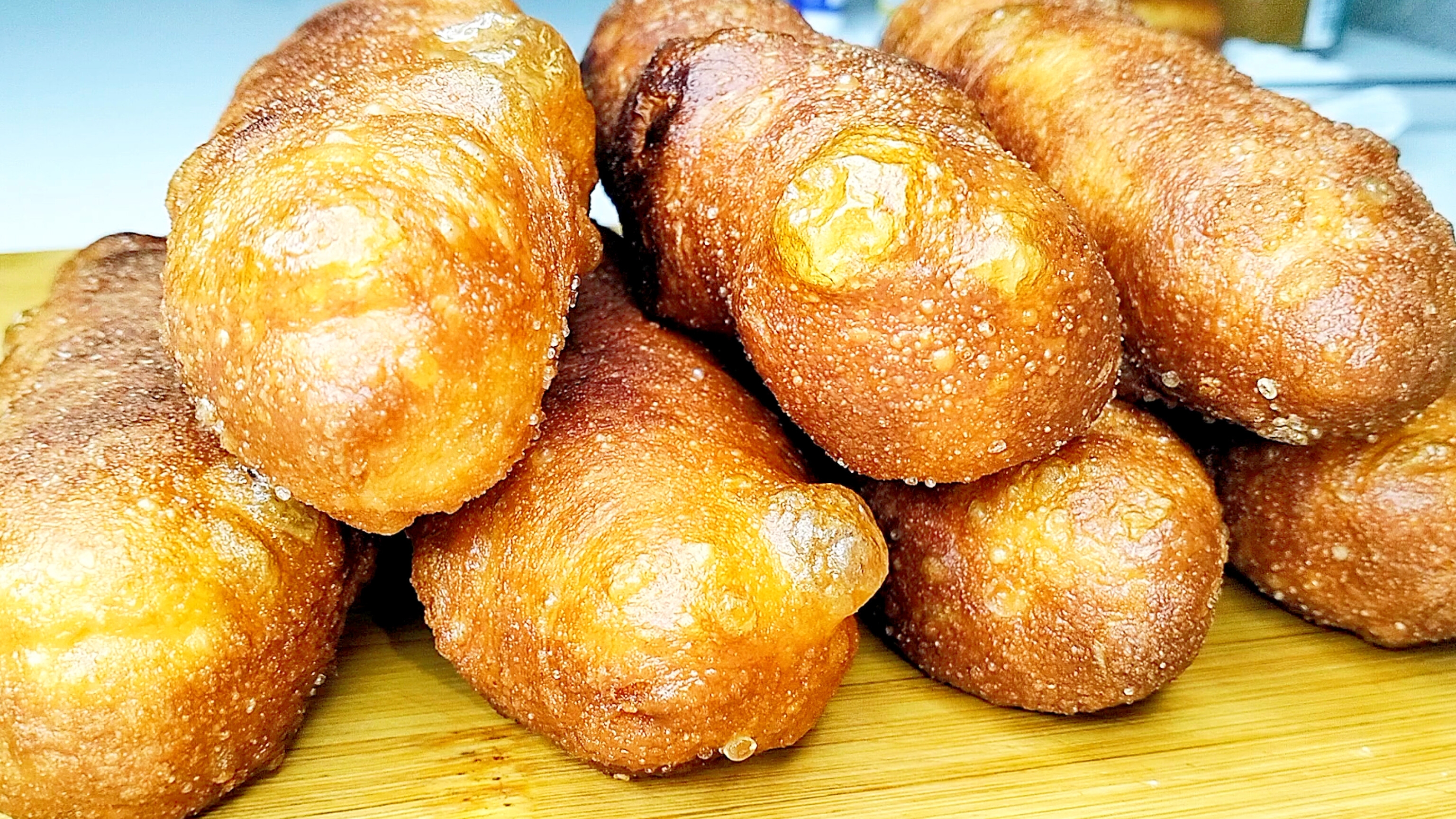 Жареные сосиски в тесте: в 4 раза дешевле готовых и вкуснее