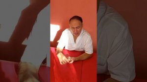 Рука после инсульта. Убираем спастику пальцев и кисти простое упражнение.
