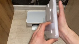 Установка лотка для бумаги на фотопринтер Xiaomi Instant Photo Printer