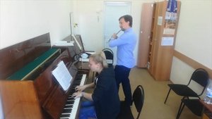 11. Л.Ревуцкий - Песенка