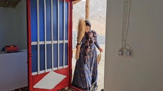 Calm after the storm: Hossein and Jamila's love life with family#sholiz #peren смотреть онлайн