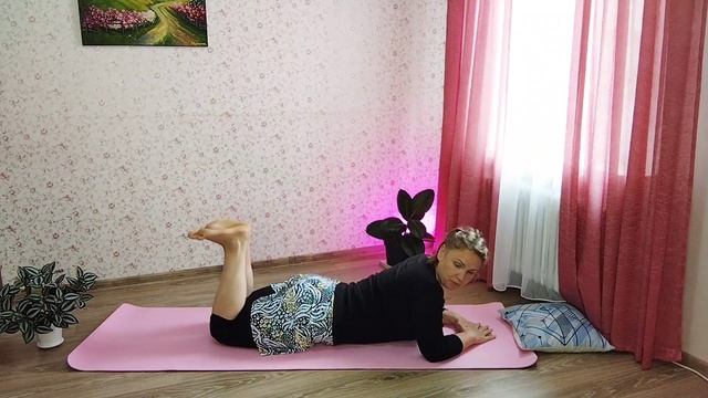 Упражнения для поясницы / Убираем боль / Профилактика остеохондроза / Оживи спину с утра! смотреть онлайн