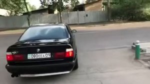 БМВ е34 4.4 Алматы