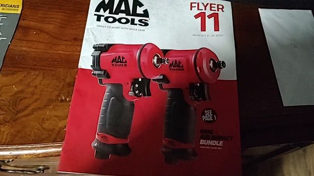 MAC electrician scissors and overstock blowout sale for October flyer смотреть онлайн