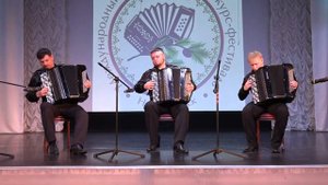 "Под окном черёмуха колышется" обр. Н.Малыгина Исп. Зауральское трио баянистов