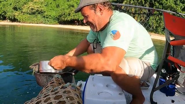 Receita fácil, prática e deliciosa de Espaguete ao Vôngole! Sabor e aroma riquíssimo de mar!