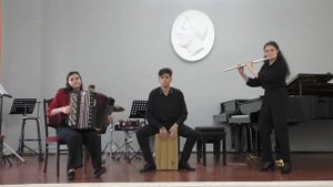 G.Hermosa-"Brehme" from “4 dances from Iberia” Трио: А.Виллер, В.Смигасевич (флейта), М.Николаев.