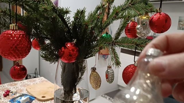 Поздравляем Алёну с С днём рождения, всех С наступающим новым годом друзья 🤓🤗💕🎄 смотреть онлайн