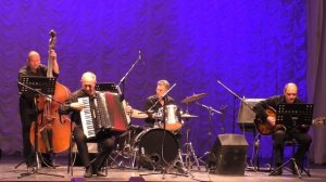 Борис Фиготин "Хризантемы" Играет аккордеонист Владимир Никулин - солист Новосибирской филармонии