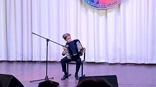 Б.Самойленко Сюита "Колобок"(0:00 Лиса,1:45 Волк , 3:08 Старуха) Играет Михаил Лосьмаков, 9 лет