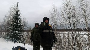 Зимняя рыбалка с друзьями \ Часть 3 \ Всего понемножку и пол мешка на дорожку