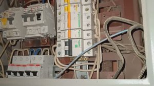 Зануление в старой панельке существует ? Необычный набор автоматики в 1 квартиру. Сборка без УЗО.