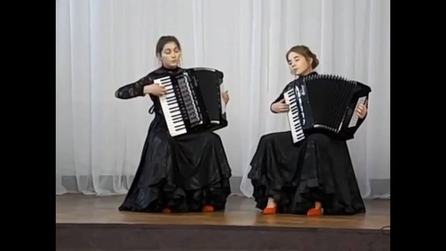 А.Пьяццолла Танго "Каштановое и голубое" Дуэт аккордеонисток "Грация"