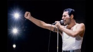 QUEEN (We Will Rock You)