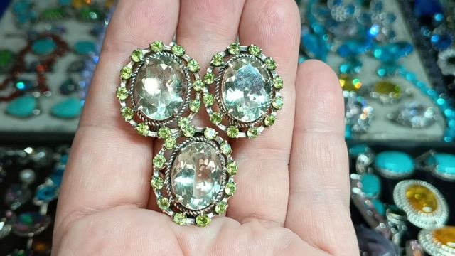 Предновогодняя распродажа природных украшений из камня.89235745055.