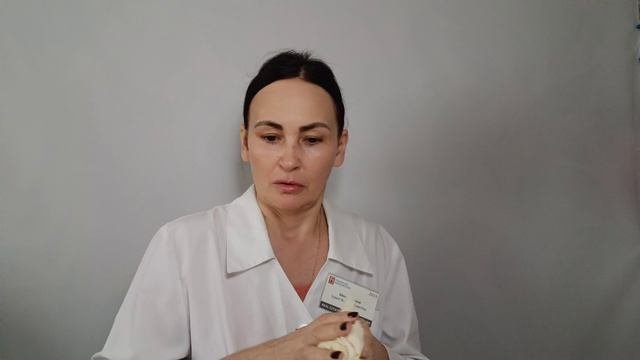 Елена Андреева: самопроба Врачиха приемного отделения проект 