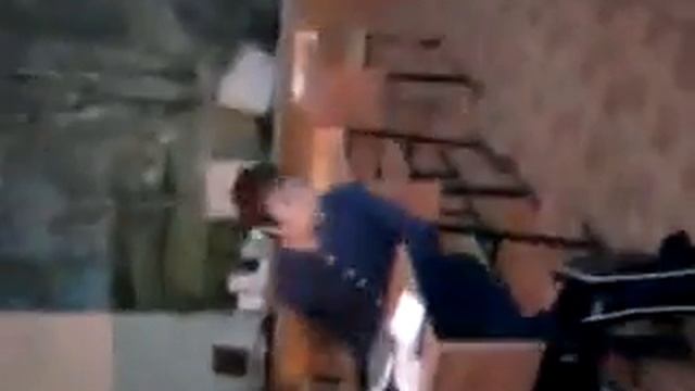 вот что делает мой однаклассник на уроке алгебры=D=D=D смотреть онлайн