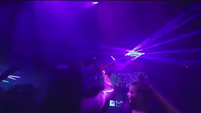 Pavel Khvaleev Live смотреть онлайн