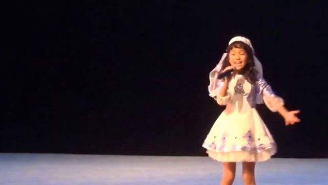 Рената Таирова "Бер егет гармун сайлый" смотреть онлайн