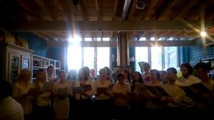 Хор Seasons. Moon River