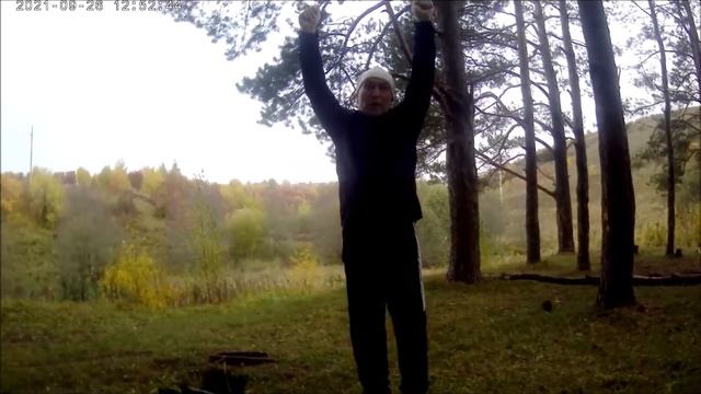 Имитация лыжных ходов на грунте - обязательный элемент в подготовке лыжника-любителя