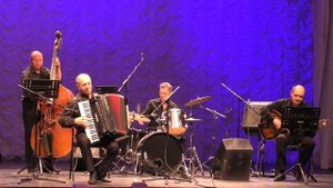 Лермайт и Деметс "Самба" Играет солист Новосибирской филармонии аккордеонист Владимир Никулин