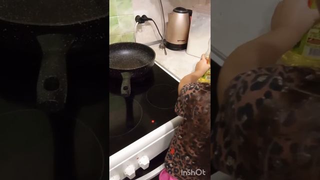 САМЫЕ ВКУСНЫЕ КОТЛЕТЫ В МИРЕ 🤗#повар #готовка #люблюсвоедело #маминалюбовь 🤗😘