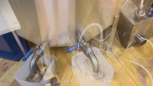 Самодельная паровая воскотопка.