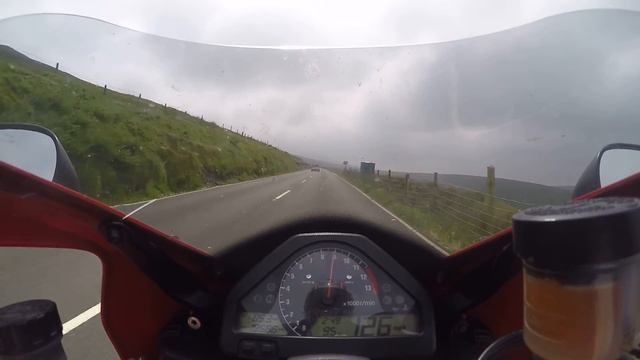 09/06/2016 Isle of man TT - Honda CBR1000rr Fireblade - Mountain Run 1