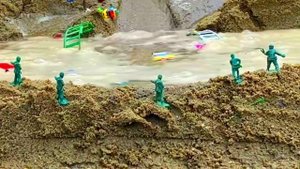 ВОДА СМЫВАЕТ ПЕСОЧНЫЙ ГОРОД ПРОРЫВ ВОДЫ В ЛЕГО ГОРОДЕ