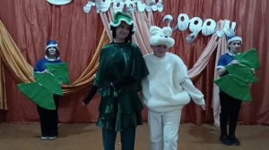 Новогодний клип 8-Б класса