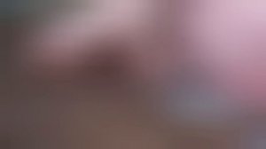 Гигантский паук-оса на ладони