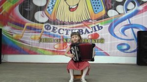 "Ехал казак за Дунай"  Баянистка КЛИВИТЕНКО Настя (5 лет) Станица Крыловская