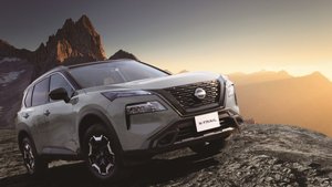NISSAN X-TRAIL 2024г. HYBRID установка авто-сигнализации PANDORA г.Хабаровск