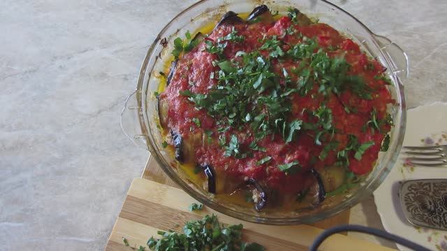 Рулетики из баклажан! Просто,вкусно,аппетитно!
