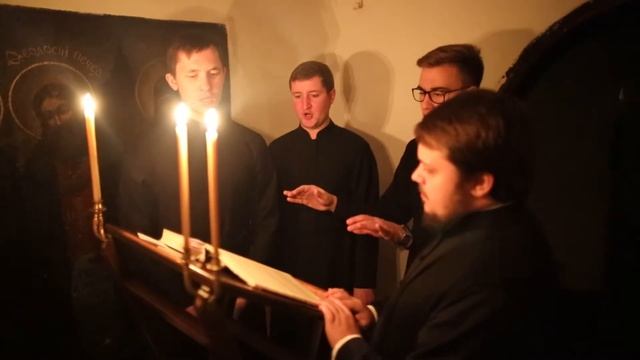 Божественна Літургія в храмі на честь прп. Феодосія Печерського в Дальніх печерах Лаври смотреть онлайн