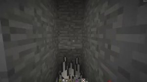 НУБ И ВЛАДУС СТРОЯТ ЗАЩИЩЕННЫЙ ПОДЗЕМНЫЙ ДОМ ЗА 10 СЕКУНД 1 МИНУТА   5 МИНУТ В МАЙНКРАФТ БИТВА