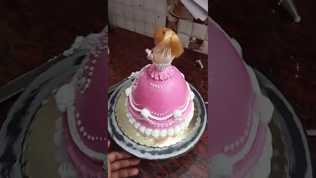 new design doll cake #chocolate #love #food #cakedecorating #trending #cakelover #virql