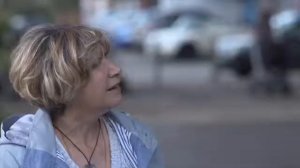 EF Beginner - Episode 6 - Is there a bank near here? Asking for and giving directions, b