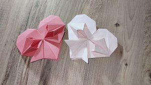 Оригами. Как сделать сердце из бумаги. Поделки из бумаги. Сердечко с бантом. Валентинка.