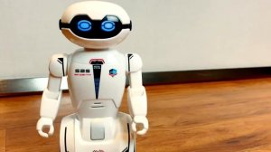 Игрушки для детей. Денис увеличил робота Silverlit Macrobot! Распаковка Toys for kids | DenLion HD