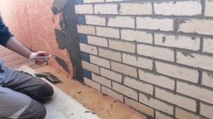 Отделка балкона гибким кирпичем