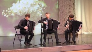 "За окном черёмуха колышется" Трио баянистов: Актлек Зияданов, Владимир Захаров, Рахат Конкаев.