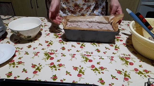 Мясной хлеб. Вкусная колбаска для завтрака смотреть онлайн