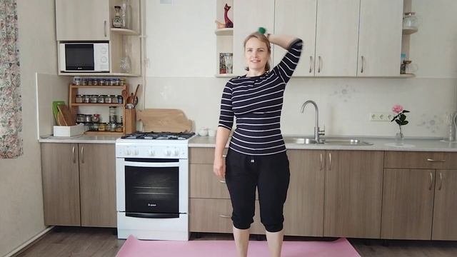 Упражнения с гантелью для людей старшего возраста / Профилактика остеохондроза / Укрепление костей